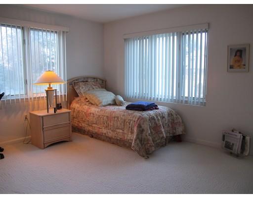 61 Maple St #O, Canton, MA 02021 photo 14