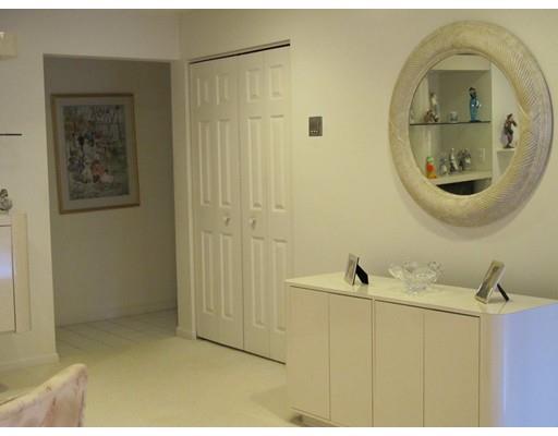 61 Maple St #O, Canton, MA 02021 photo 4