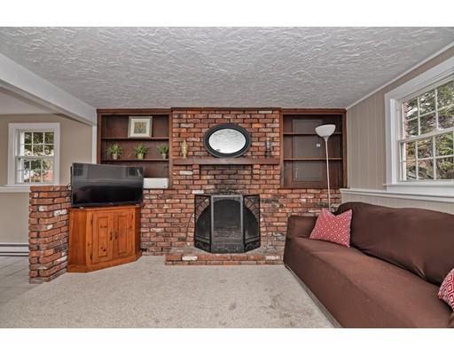 2 Mathurin Rd, Plainville, MA 02762 photo 6