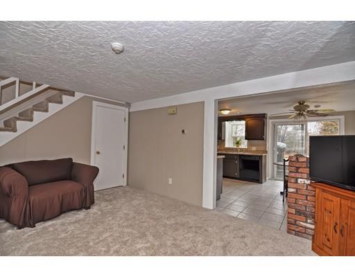 2 Mathurin Rd, Plainville, MA 02762 photo 8