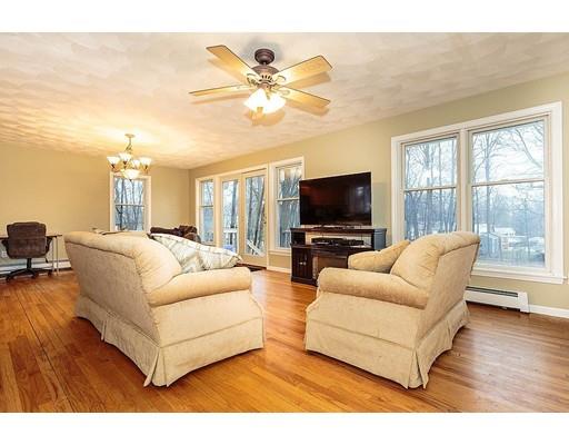169 Salem St, Reading, MA 01867 photo 5