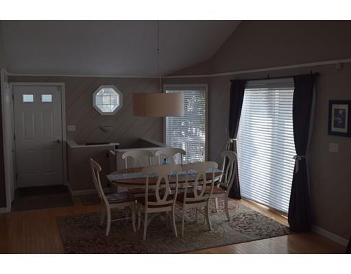 15 Wakefield Ave, Webster, MA 01570 photo 4