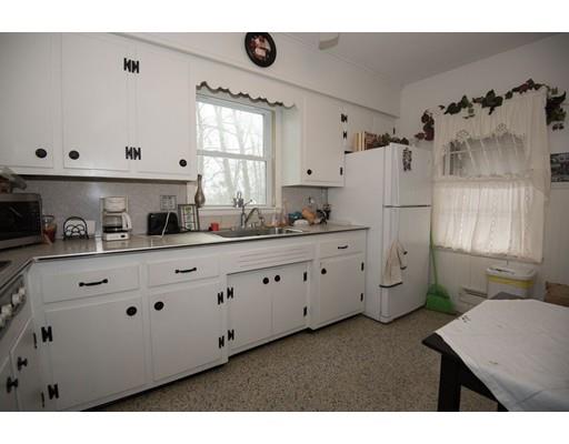 63 Wayside Rd, Worcester, MA 01605 photo 12