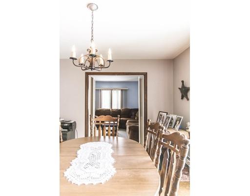 7 Howard St, Brookfield, MA 01506 photo 4