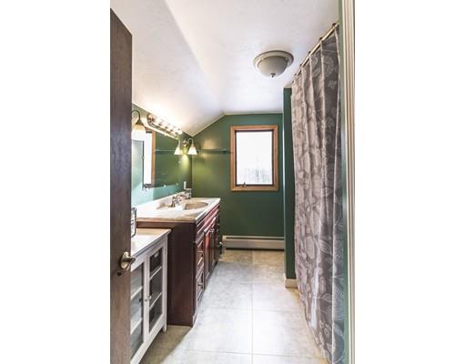 7 Howard St, Brookfield, MA 01506 photo 12
