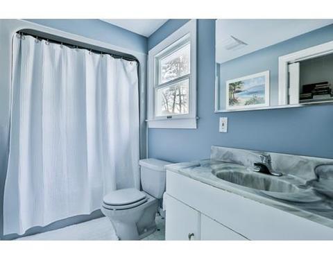 4 Robin Dr, Hudson, NH 03051 photo 22