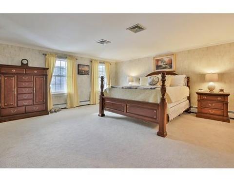 4 Robin Dr, Hudson, NH 03051 photo 13