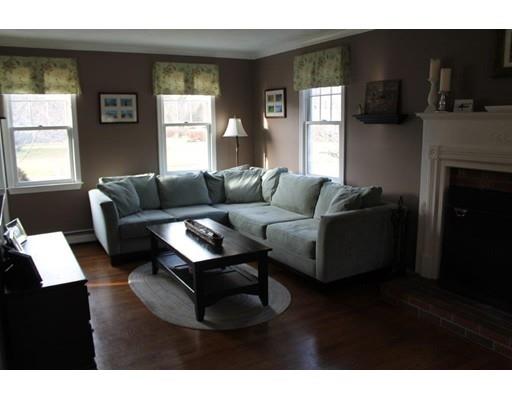18 Josiah Dr, Upton, MA 01568 photo 7