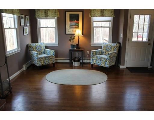 18 Josiah Dr, Upton, MA 01568 photo 6