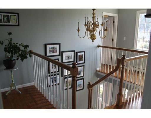 18 Josiah Dr, Upton, MA 01568 photo 15