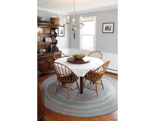 18 Josiah Dr, Upton, MA 01568 photo 4