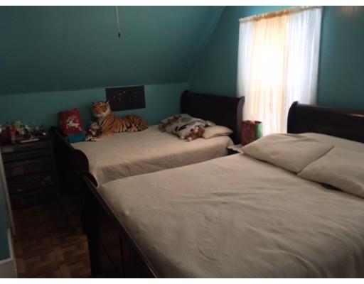 20 Springfield St, Lawrence, MA 01843 photo 8