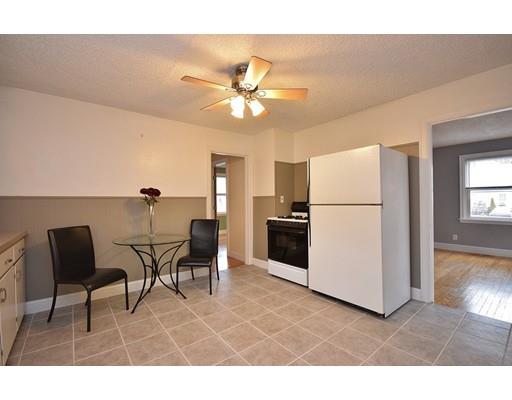 106 Windemere St, Springfield, MA 01104 photo 12