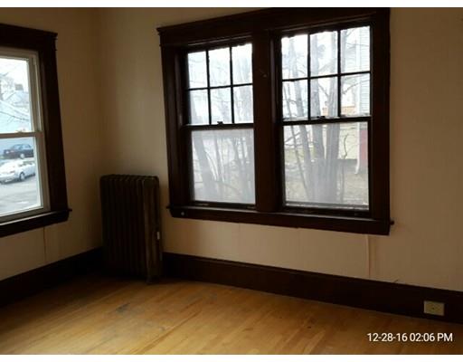 39 Catharine St, Worcester, MA 01605 photo 18