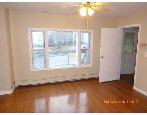 18 Whipple St, Worcester, MA 01607 photo 5