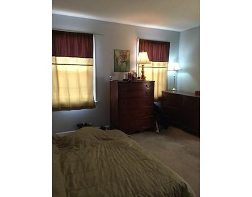 7 Pearson Dr, Springfield, MA 01119 photo 11