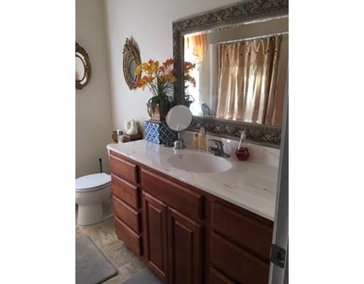 7 Pearson Dr, Springfield, MA 01119 photo 9