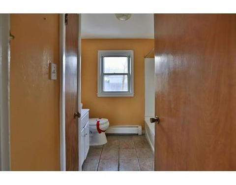 518 Killingly St, Johnston, RI 02919 photo 5
