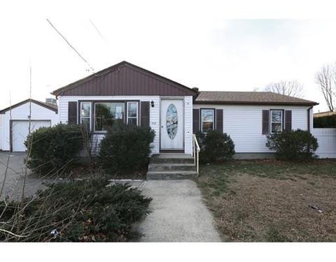 518 Killingly St, Johnston, RI 02919 photo 16