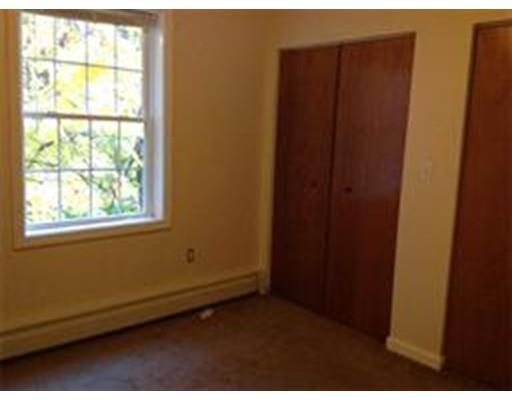10 Ferraro, Worcester, MA 01604 photo 3