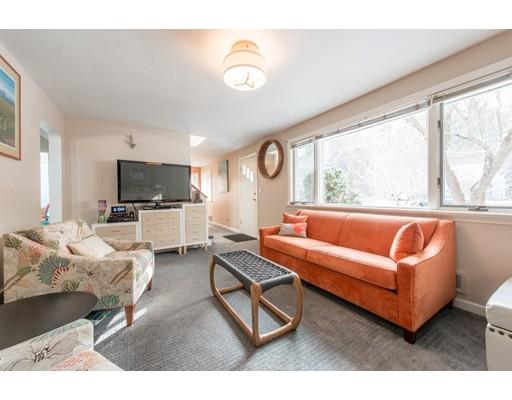 70 Brook Rd, Weston, MA 02493 photo 4