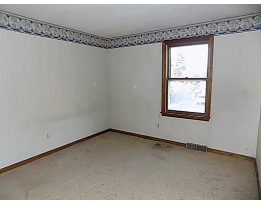 280 Ellendale Cir, Springfield, MA 01128 photo 23