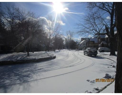 39 Creswell Rd, Worcester, MA 01602 photo 9