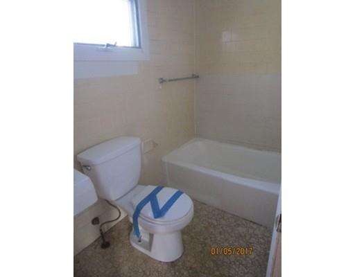39 Creswell Rd, Worcester, MA 01602 photo 15