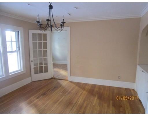 39 Creswell Rd, Worcester, MA 01602 photo 12