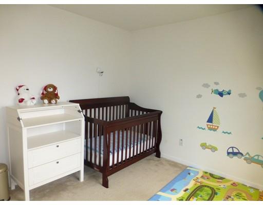 16 Oriental St, Worcester, MA 01605 photo 24