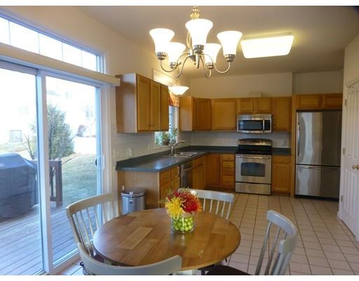 16 Oriental St, Worcester, MA 01605 photo 6