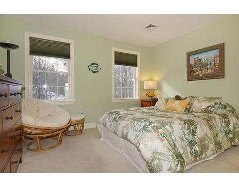 240 Mendon St, Upton, MA 01568 photo 25