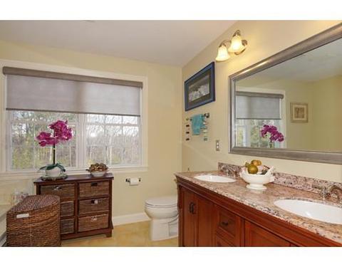 240 Mendon St, Upton, MA 01568 photo 19