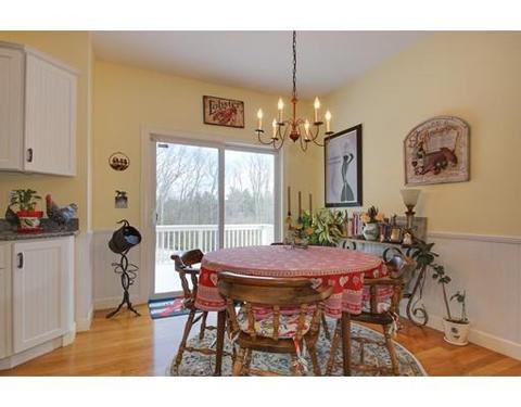 240 Mendon St, Upton, MA 01568 photo 9