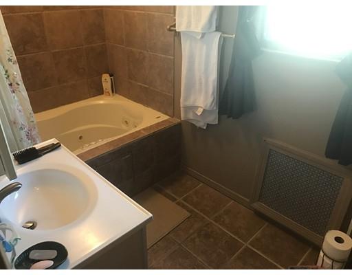 81 Drexel St, Springfield, MA 01104 photo 15