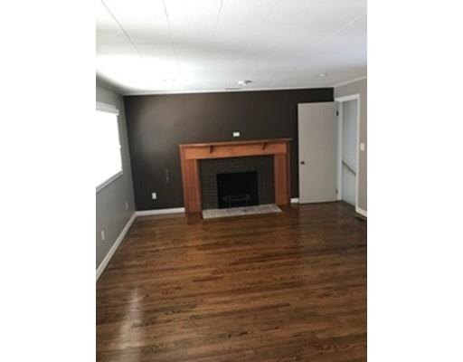 88 Mildred Ave, Springfield, MA 01104 photo 6