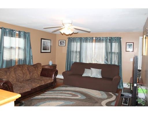 29 Fillmore St, Chicopee, MA 01020 photo 5