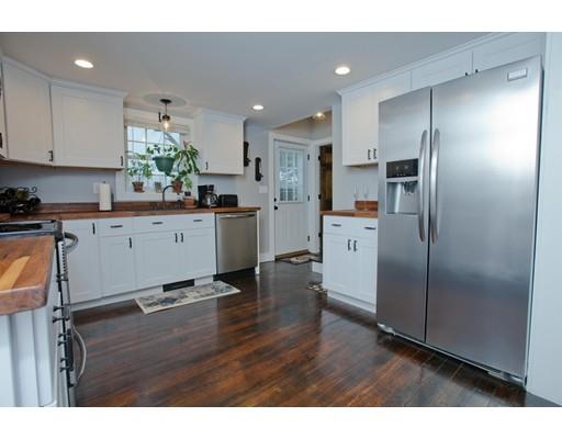 13 Belmont St, Ware, MA 01082 photo 6