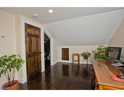 13 Belmont St, Ware, MA 01082 photo 12