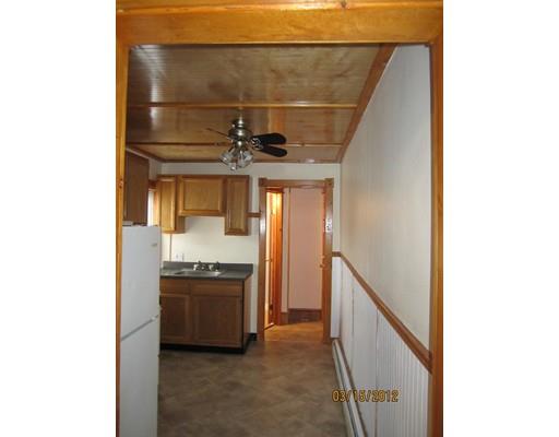 74 Chestnut St, Chicopee, MA 01013 photo 9