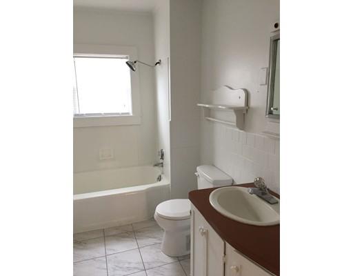 133 Main St, Upton, MA 01568 photo 5