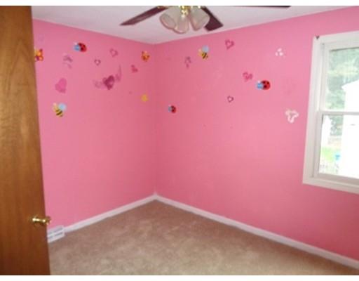 229 Kent Rd, Springfield, MA 01129 photo 8