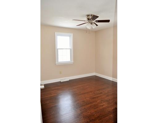 29 E Hill Rd, Springfield, MA 01109 photo 12