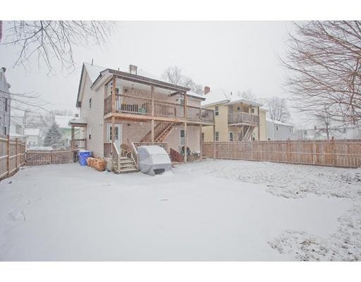 51 Howes St, Springfield, MA 01118 photo 18