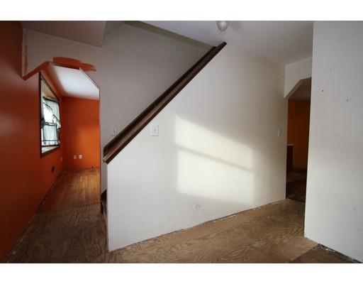 25 Johnson Rd, Saugus, MA 01906 photo 11