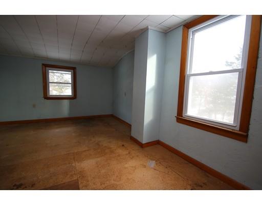 25 Johnson Rd, Saugus, MA 01906 photo 13