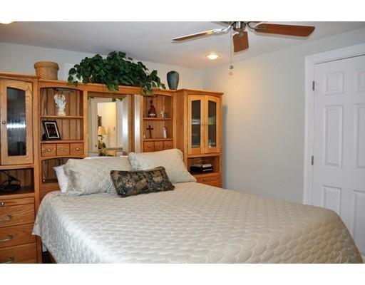 101 Spring St, Stoneham, MA 02180 photo 10