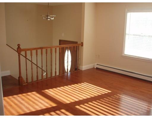 24 Macomber Rd, Gloucester, MA 01930 photo 4