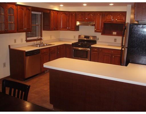 24 Macomber Rd, Gloucester, MA 01930 photo 2