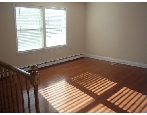 24 Macomber Rd, Gloucester, MA 01930 photo 5